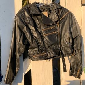 Cropped Vintage Leather Jacket